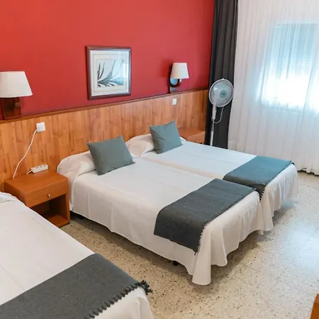 Hostal Regina Blanes Exterior foto